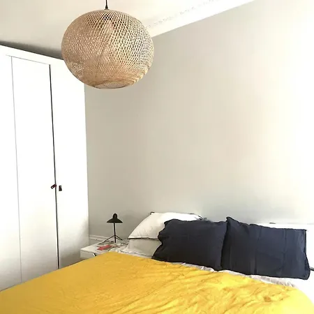 Appartamento 3 Bedrooms In Montmartre Parigi